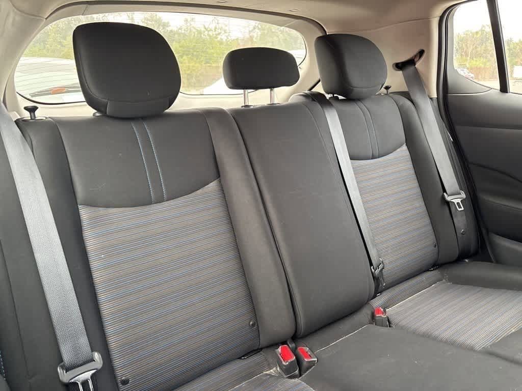 Thumbnail: 2023 Nissan Leaf - 8