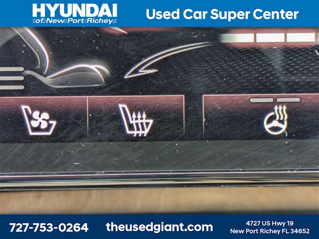 Thumbnail: 2021 Genesis GV80 - 29