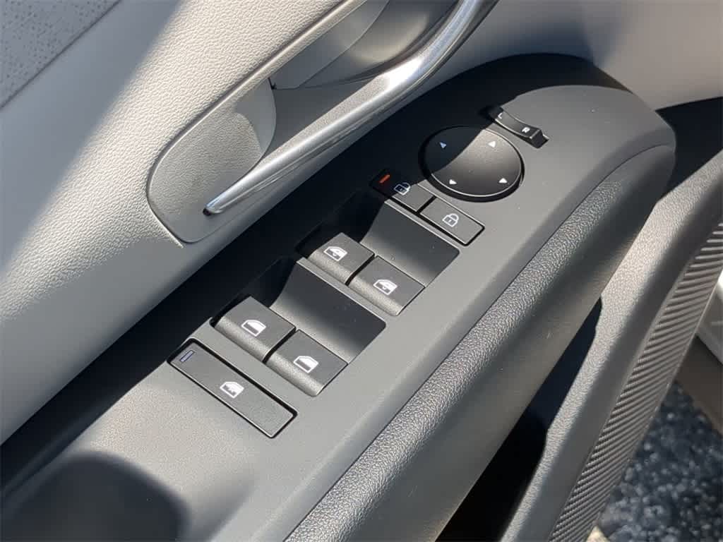 Thumbnail: 2025 Hyundai Tucson - 16