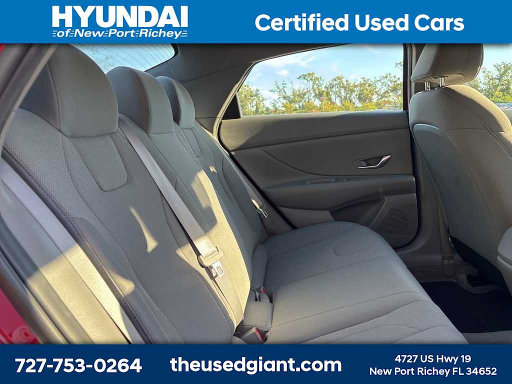 Thumbnail: 2023 Hyundai Elantra - 8