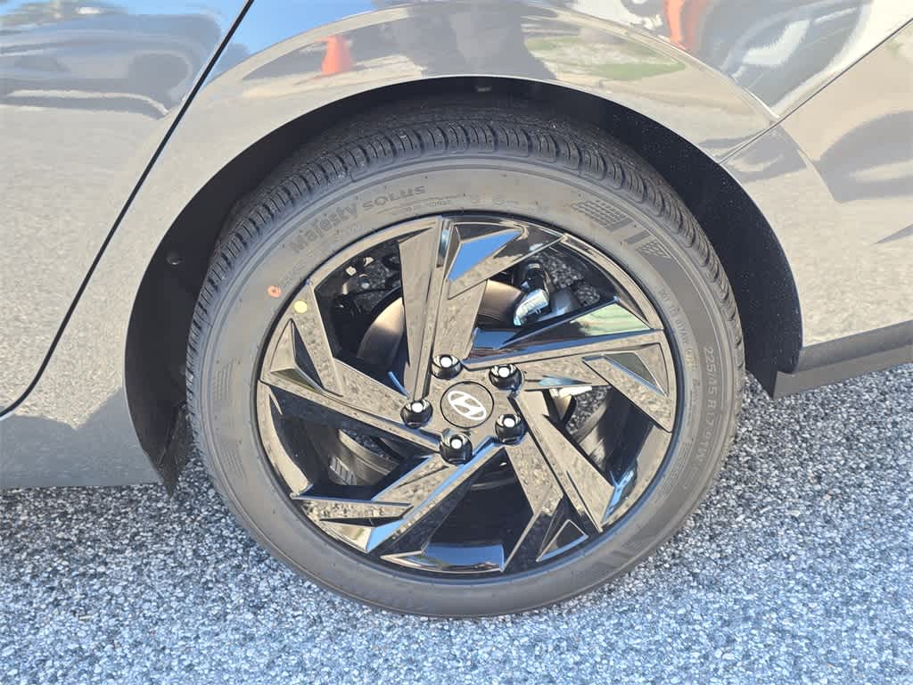 Thumbnail: 2026 Hyundai Elantra - 13