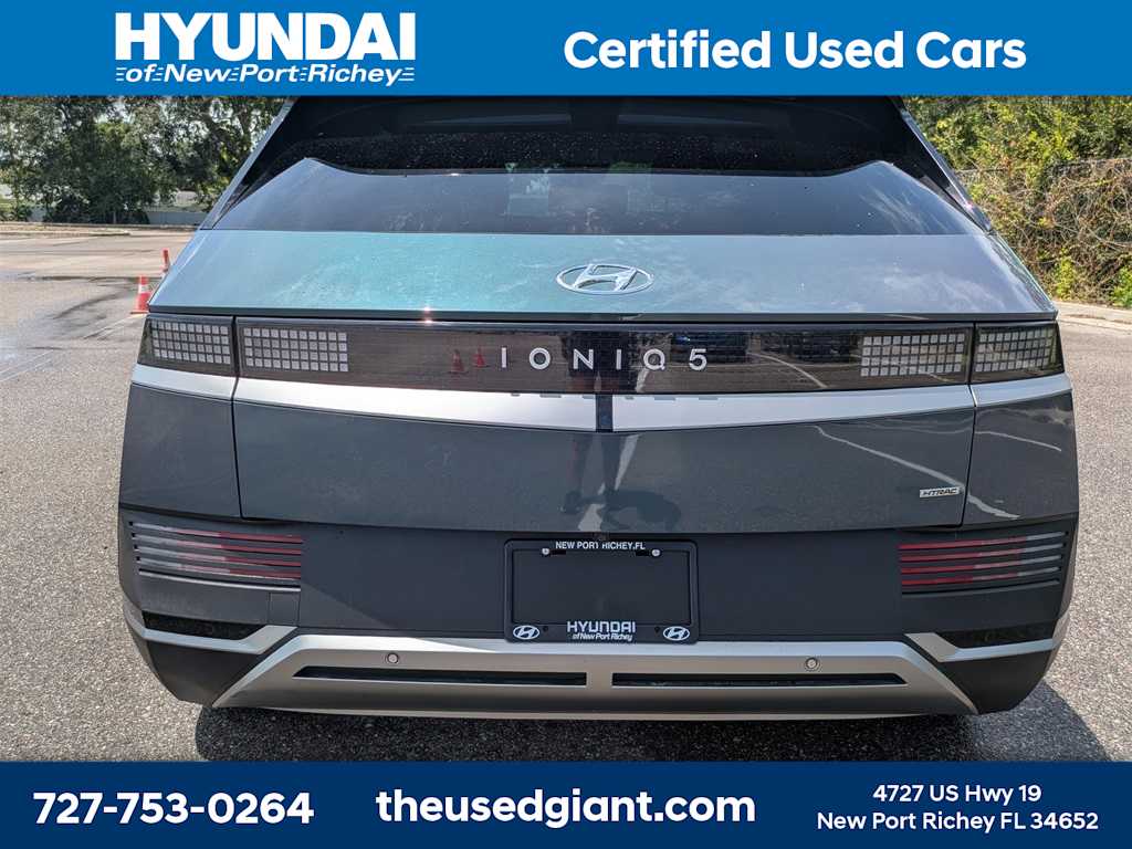 Thumbnail: 2023 Hyundai Ioniq 5 - 4