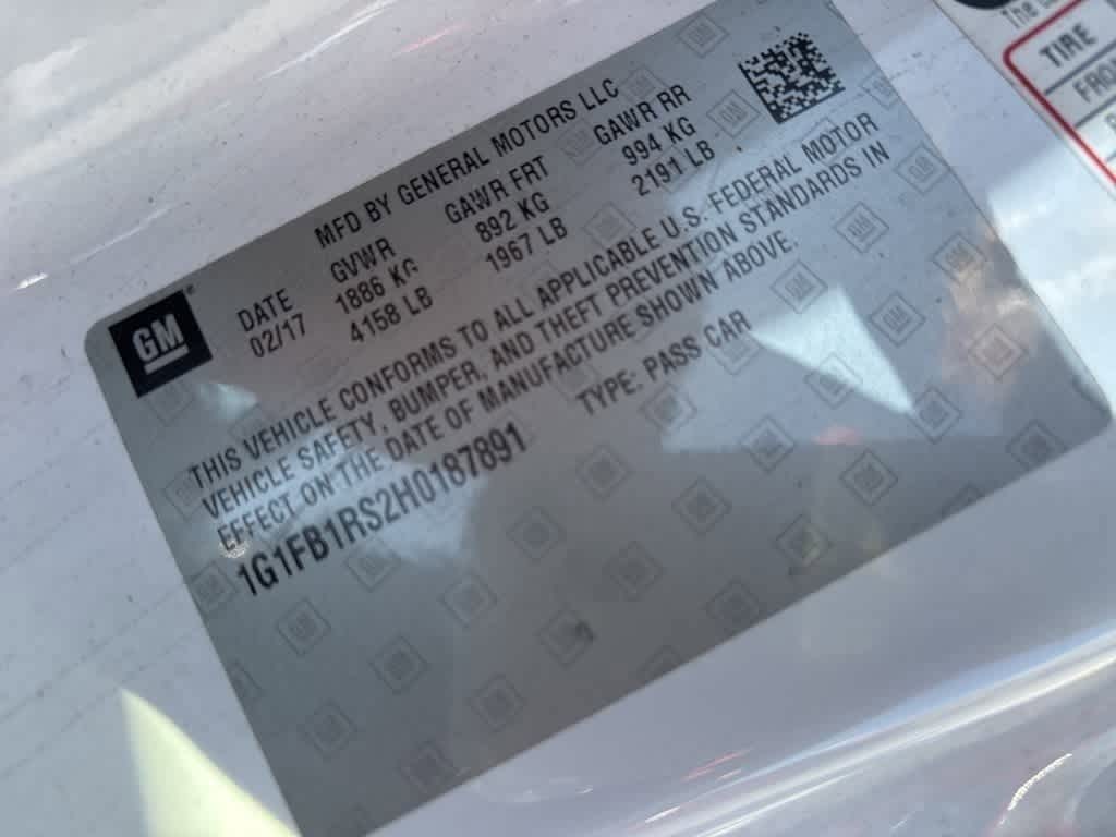 Thumbnail: 2017 Chevrolet Camaro - 10