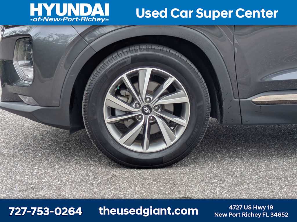 Thumbnail: 2020 Hyundai Santa Fe - 10