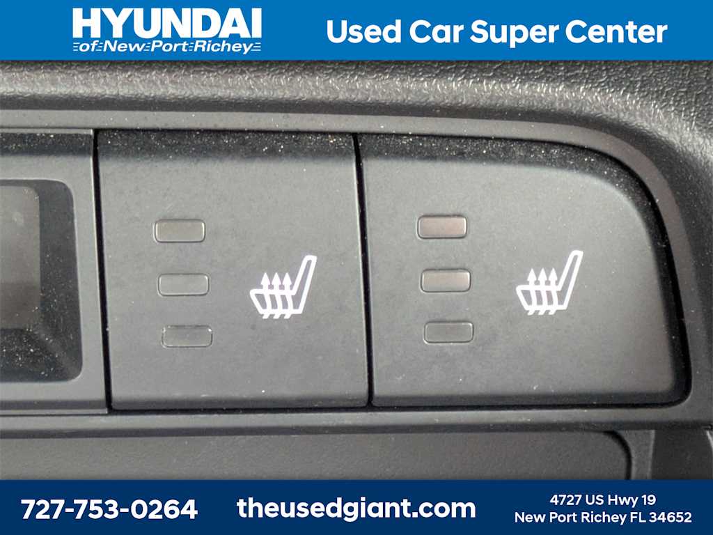 Thumbnail: 2022 Mazda MX-5 Miata - 24