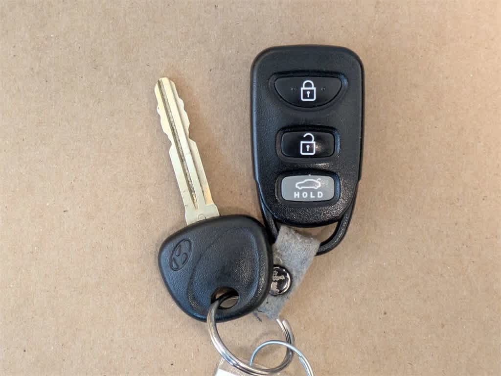 Thumbnail: 2014 Hyundai Elantra - 29