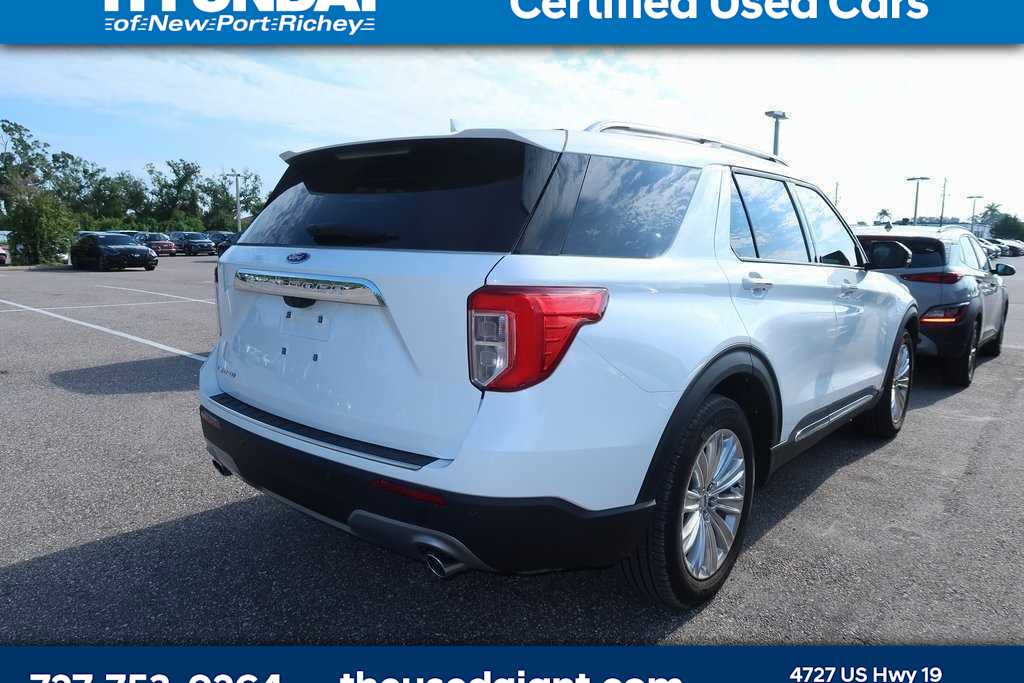 Thumbnail: 2024 Ford Explorer - 3