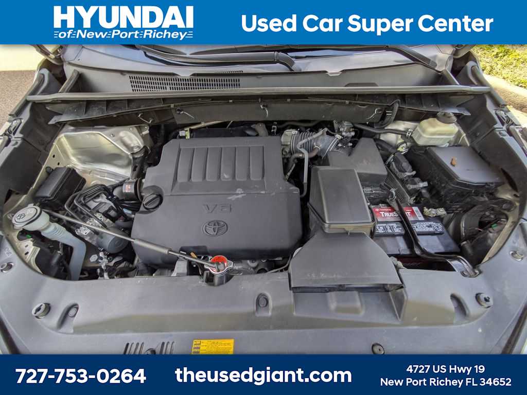 Thumbnail: 2016 Toyota Highlander - 15