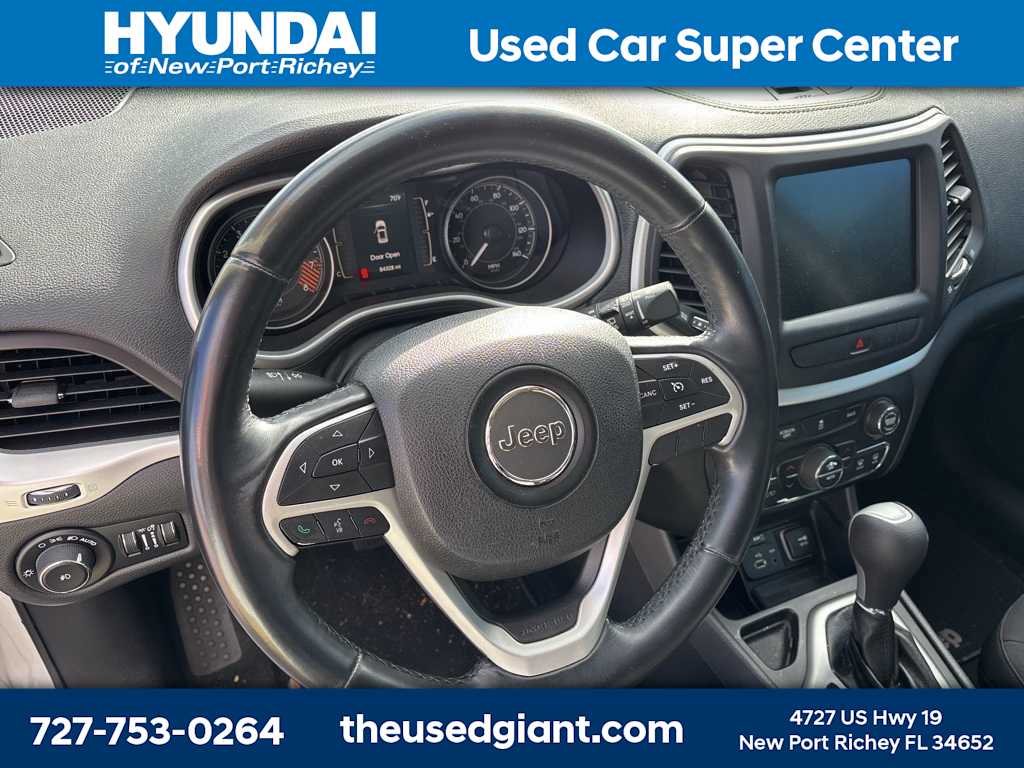 Thumbnail: 2014 Jeep Cherokee - 11