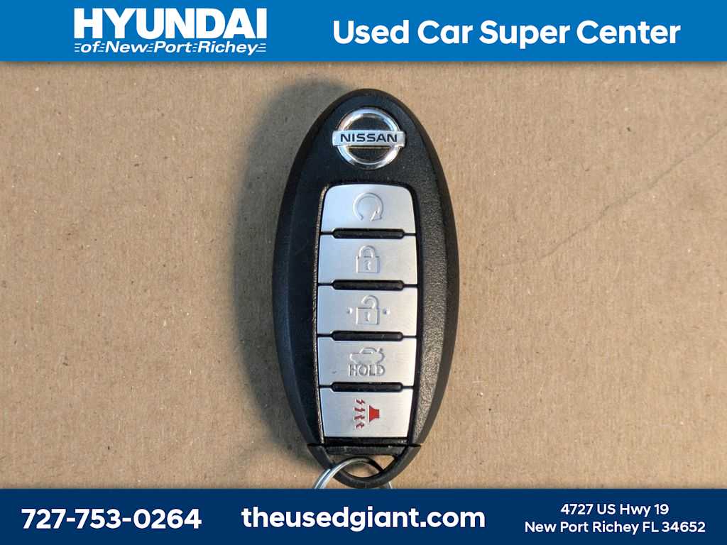 Thumbnail: 2013 Nissan Altima - 36