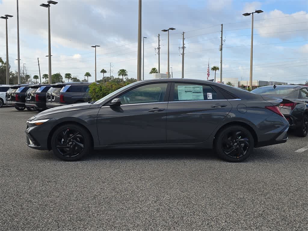 Thumbnail: 2026 Hyundai Elantra - 3