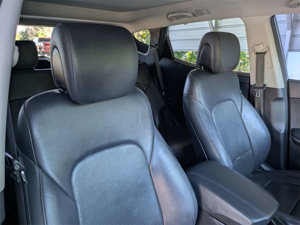 Thumbnail: 2015 Hyundai Santa Fe - 6