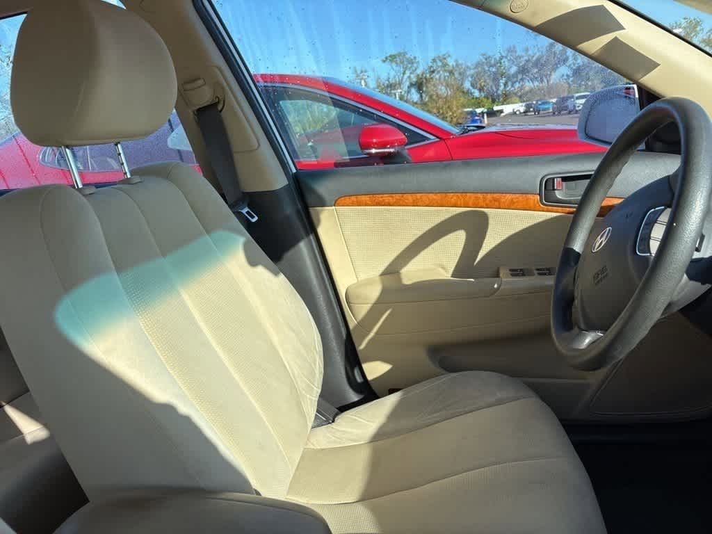 Thumbnail: 2009 Hyundai Sonata - 7