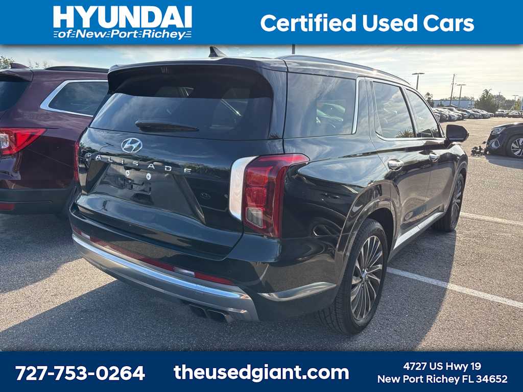 Thumbnail: 2024 Hyundai Palisade - 3