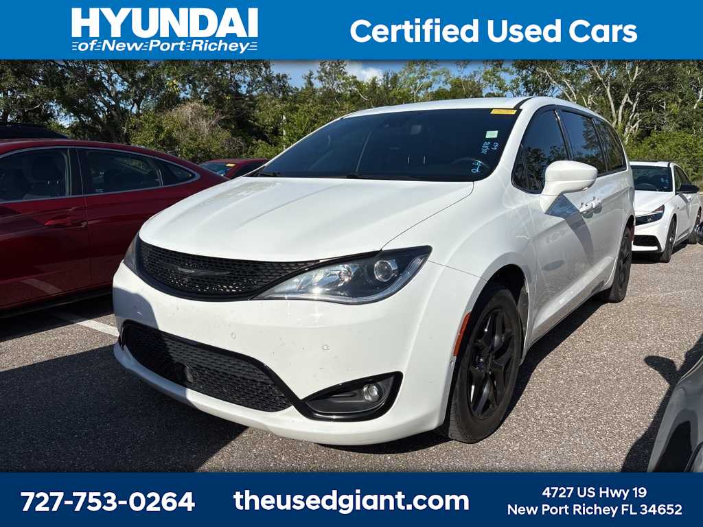 2019 Chrysler Pacifica Touring Plus -
                  New Port Richey, FL