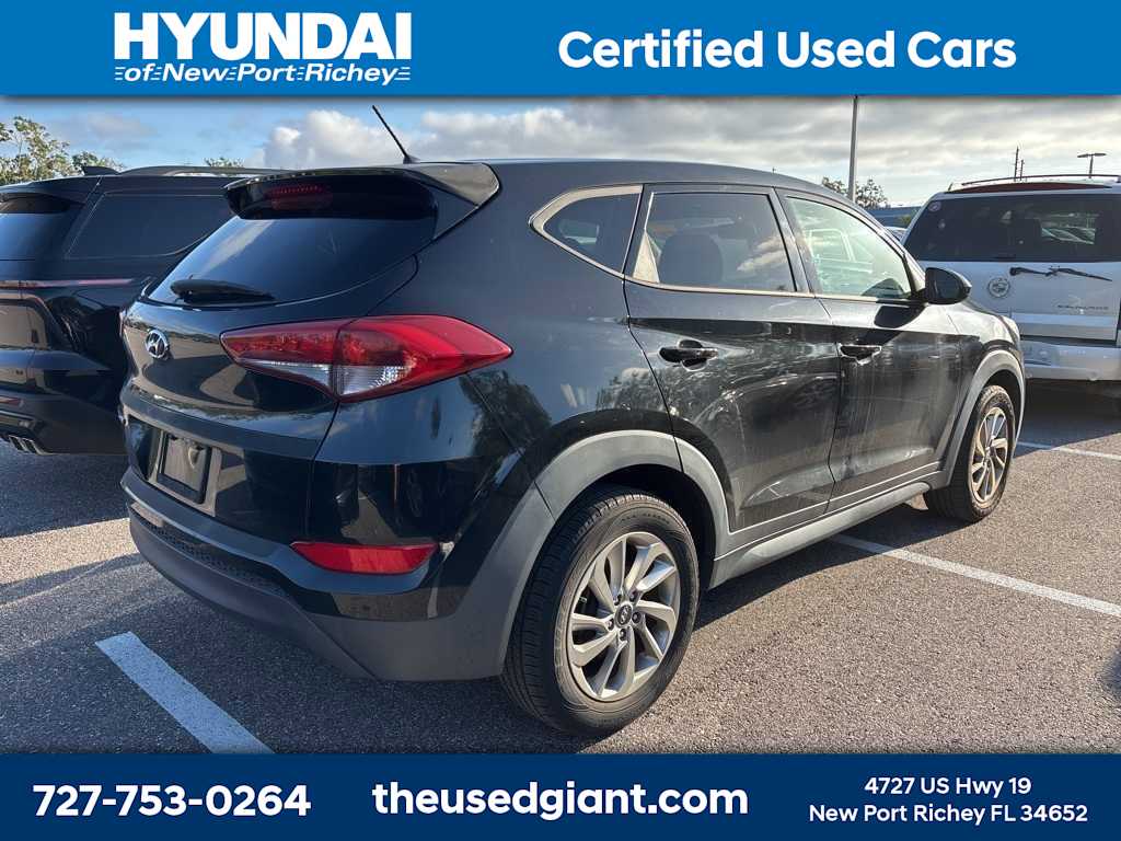Thumbnail: 2018 Hyundai Tucson - 3