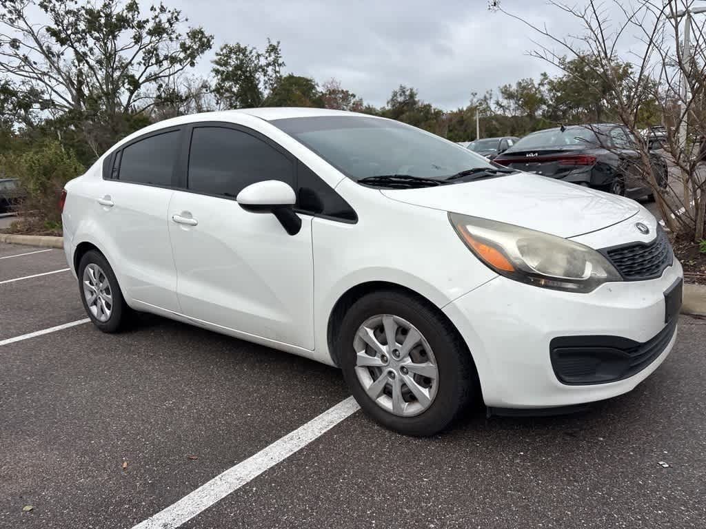 Thumbnail: 2015 Kia Rio - 4