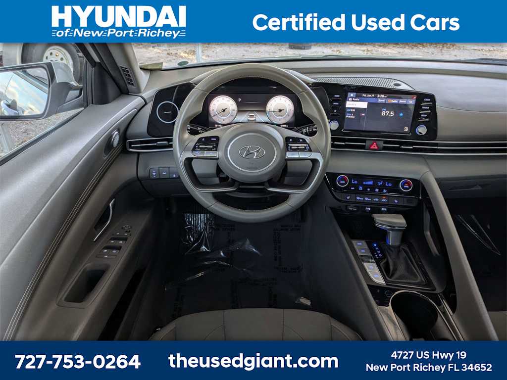 Thumbnail: 2022 Hyundai Elantra - 15