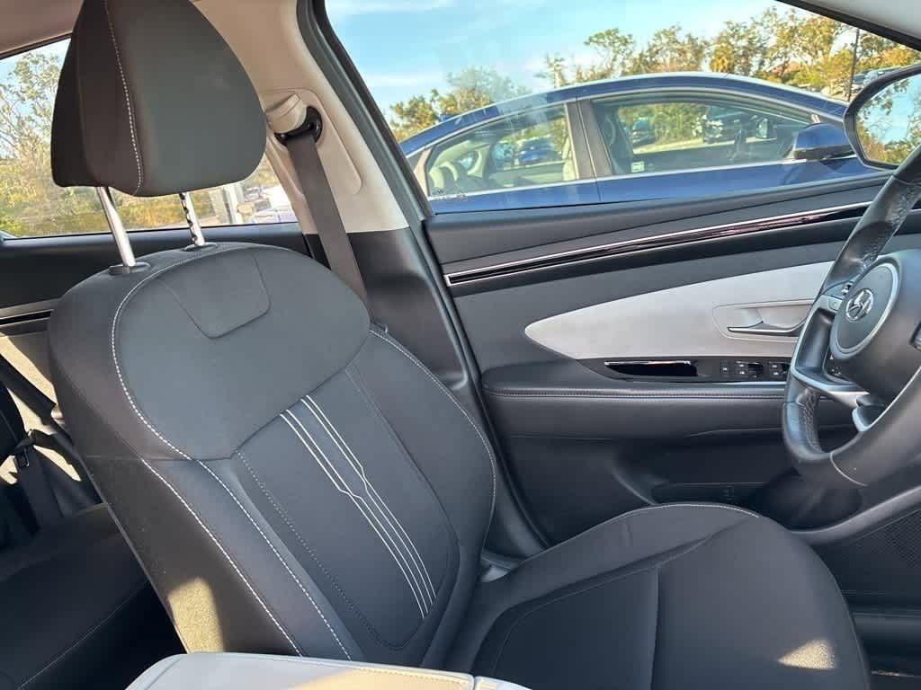 Thumbnail: 2022 Hyundai Tucson - 8