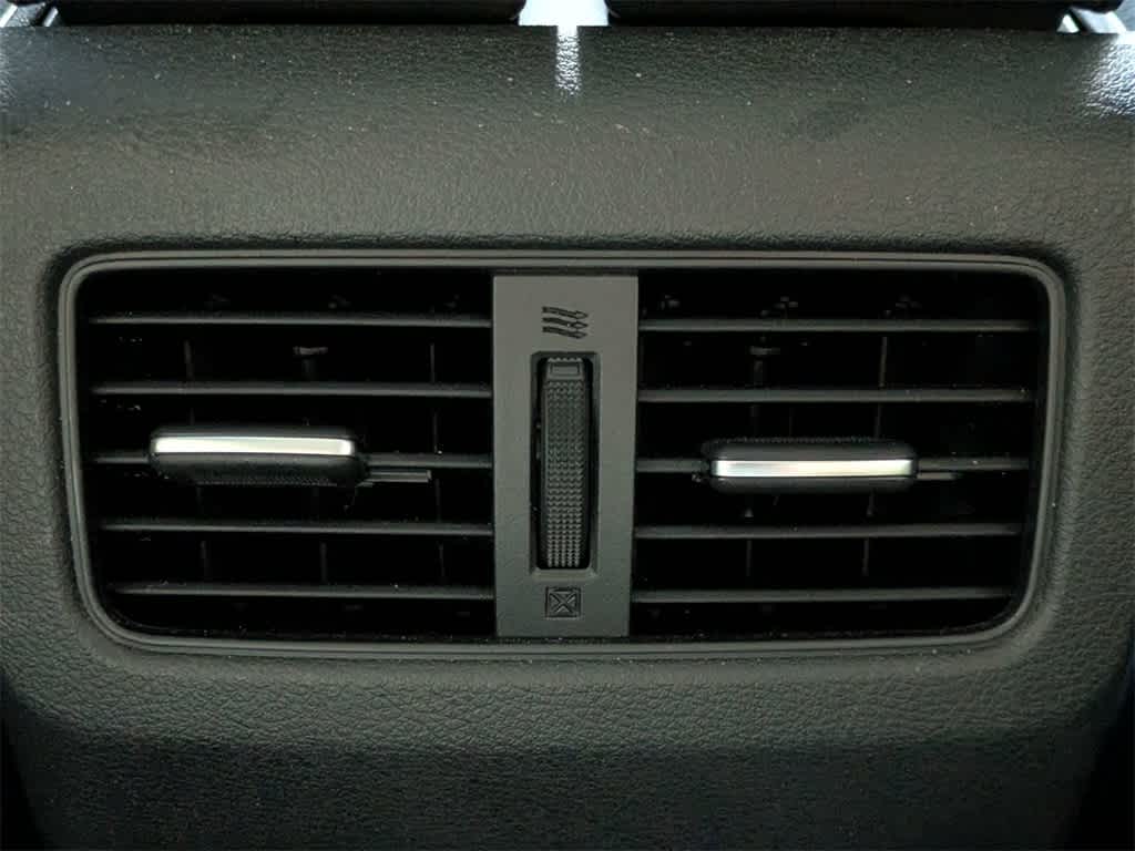 Thumbnail: 2021 Nissan Rogue - 15