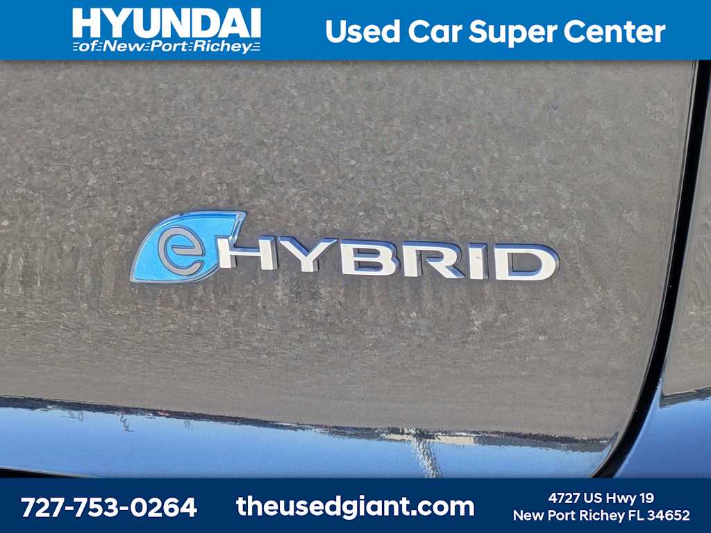 Thumbnail: 2022 Chrysler Pacifica - 15