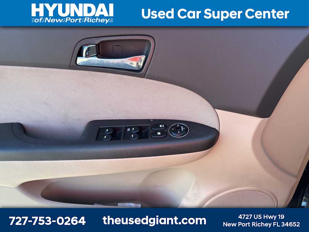 Thumbnail: 2009 Hyundai Elantra - 11