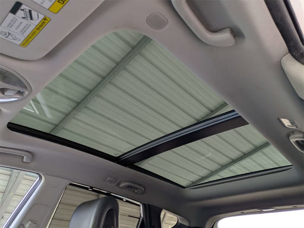 Thumbnail: 2016 Hyundai Santa Fe - 26