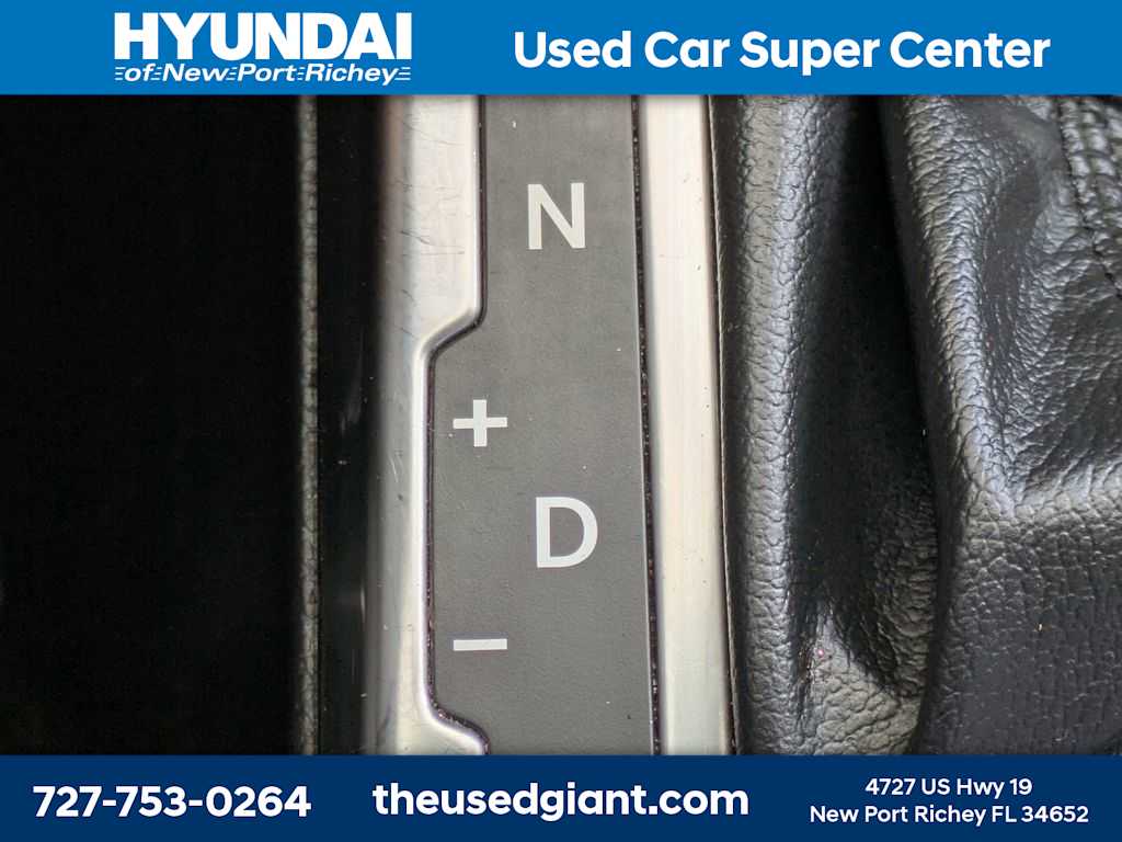 Thumbnail: 2013 Kia Optima - 24