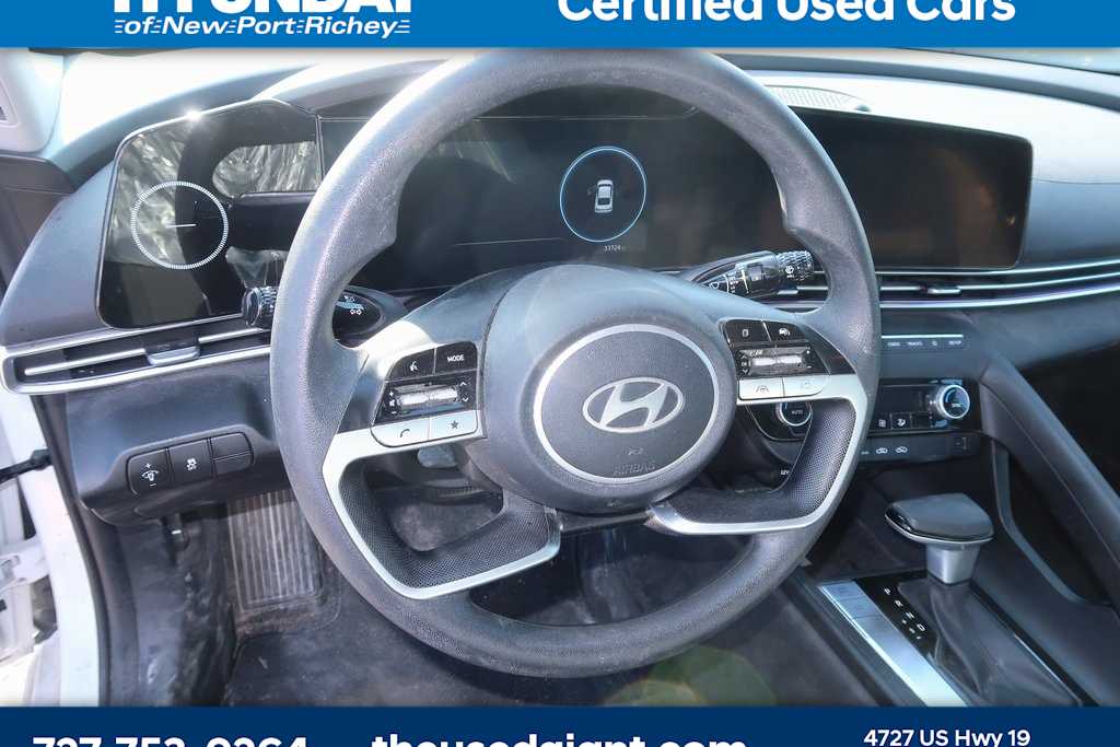 2024 Hyundai Elantra SEL 9