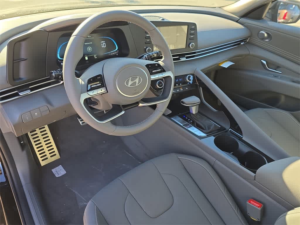 Thumbnail: 2026 Hyundai Elantra - 16