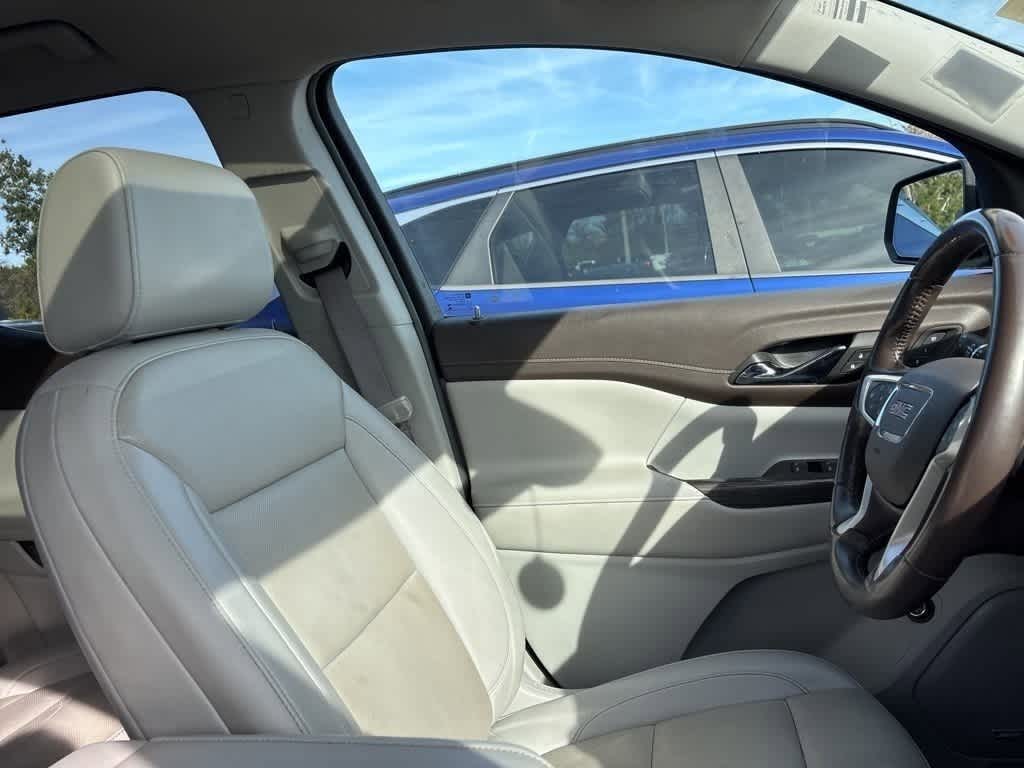 Thumbnail: 2022 GMC Acadia - 8