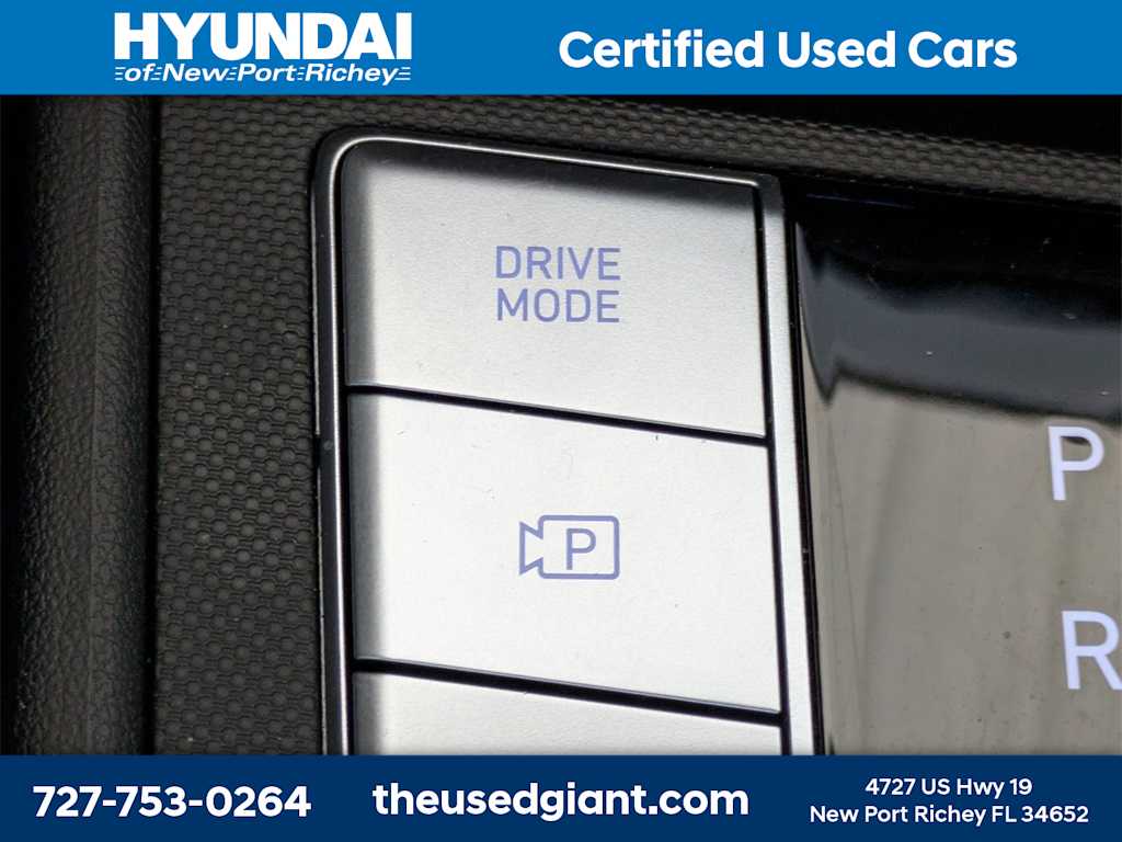 Thumbnail: 2024 Hyundai Elantra - 24