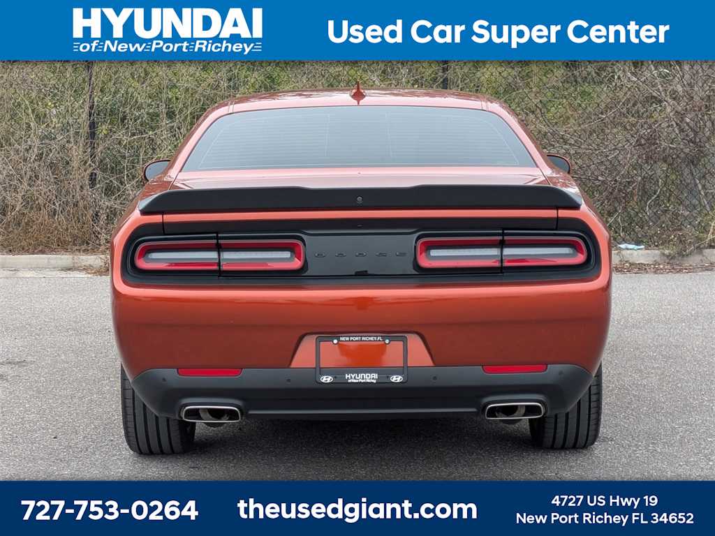 Thumbnail: 2021 Dodge Challenger - 4