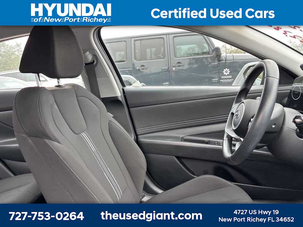 Thumbnail: 2023 Hyundai Elantra - 7