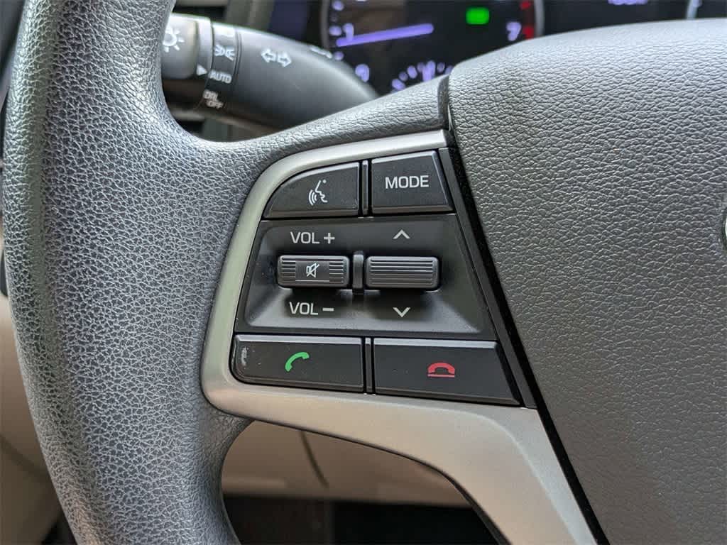 Thumbnail: 2017 Hyundai Elantra - 23