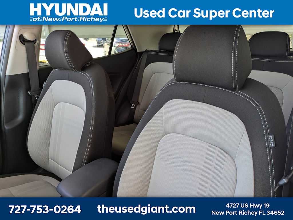 Thumbnail: 2020 Hyundai Venue - 7