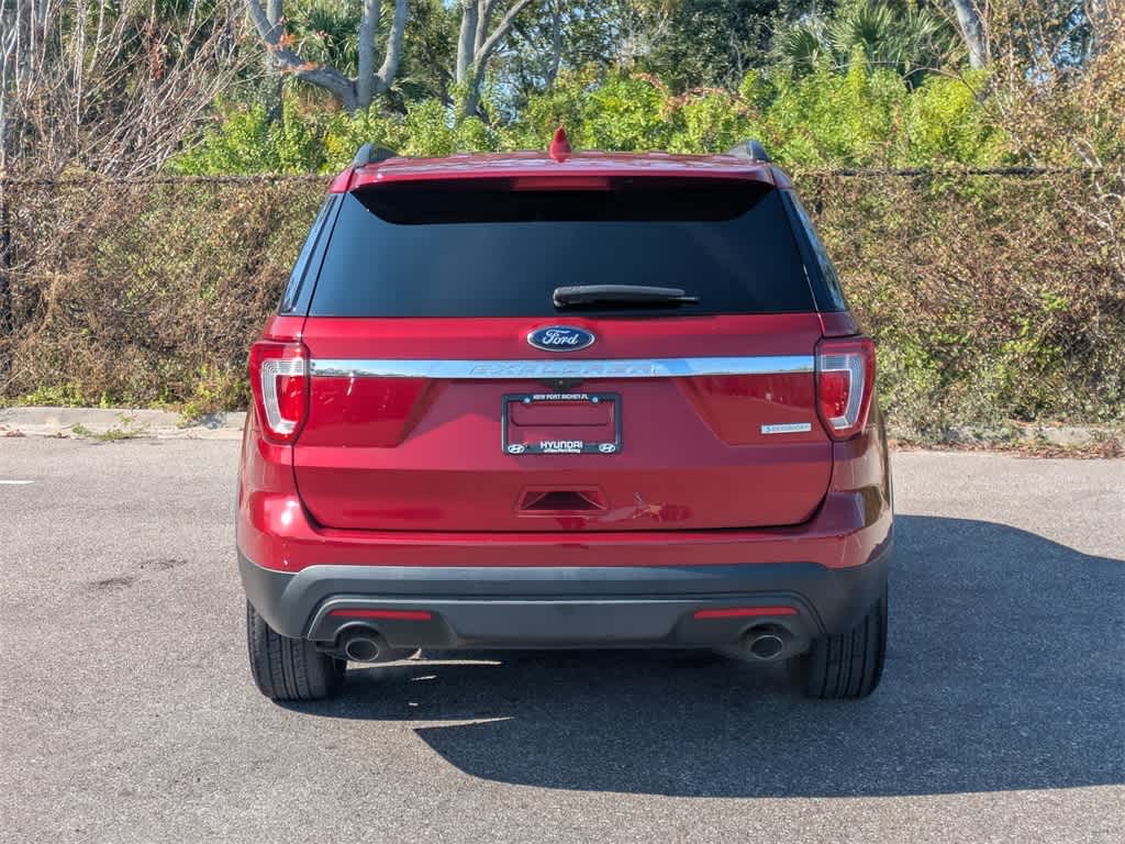 Thumbnail: 2017 Ford Explorer - 4
