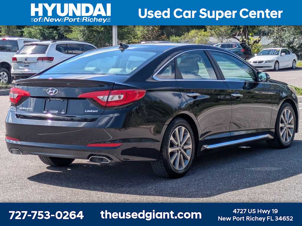 Thumbnail: 2017 Hyundai Sonata - 5