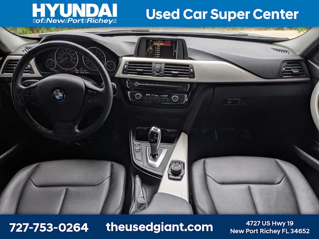 Thumbnail: 2016 BMW 3 Series - 15