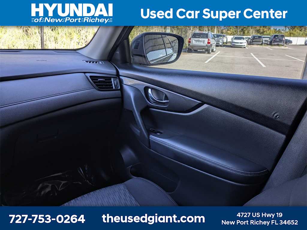 Thumbnail: 2020 Nissan Rogue - 20