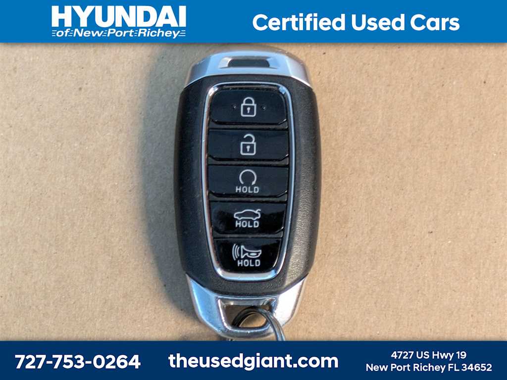 Thumbnail: 2023 Hyundai Elantra - 32