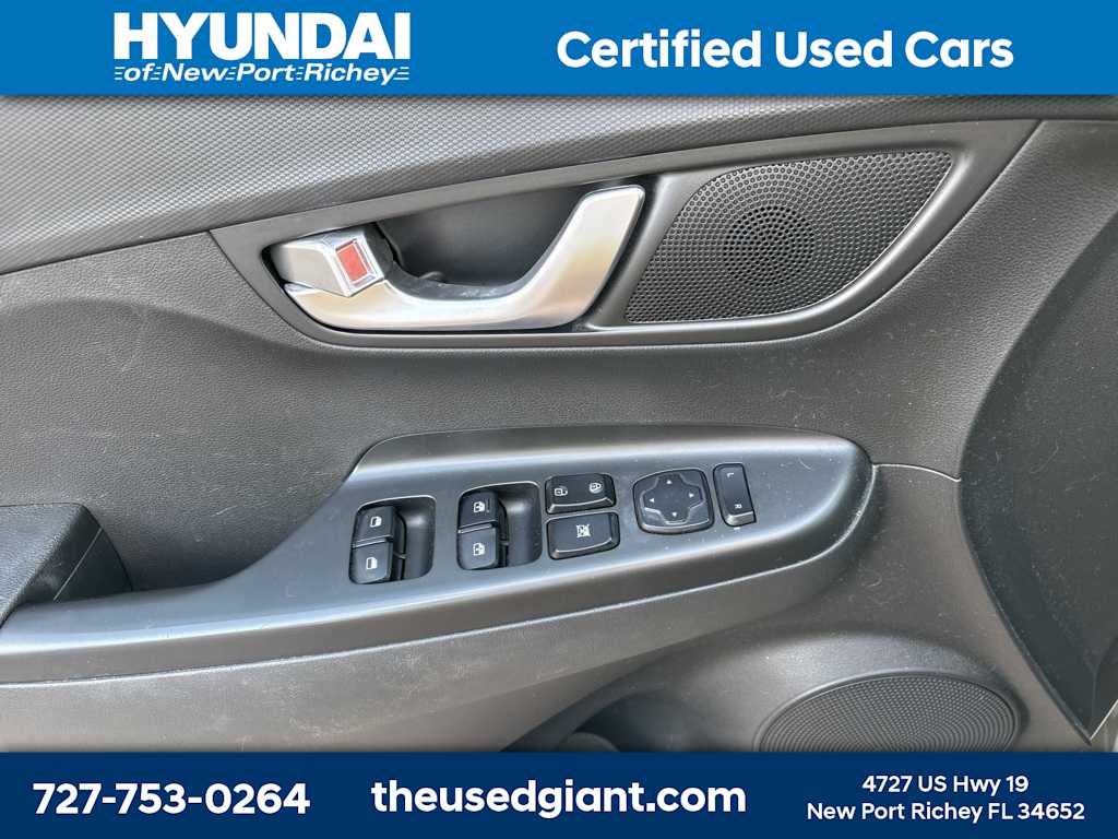 Thumbnail: 2022 Hyundai Kona - 10