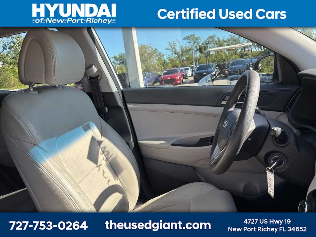 Thumbnail: 2017 Hyundai Tucson - 8