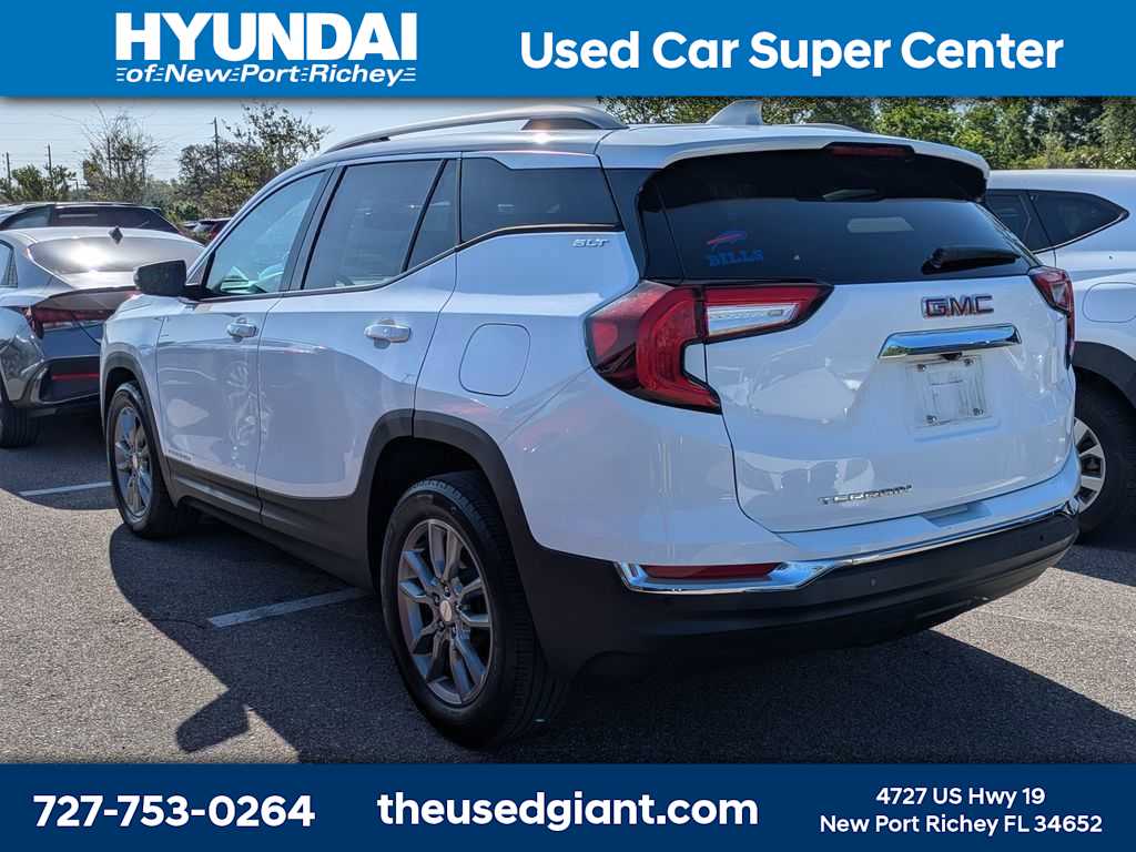 Thumbnail: 2022 GMC Terrain - 2