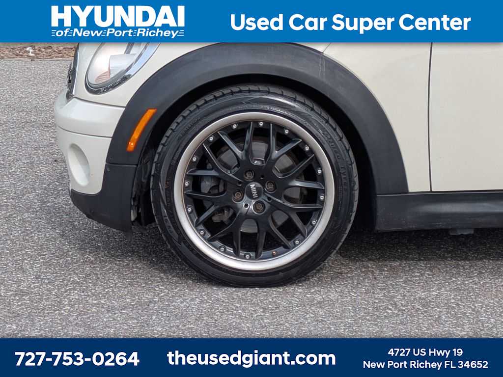 Thumbnail: 2009 MINI Cooper - 10