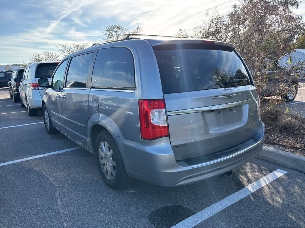 Used 2016 Chrysler Town & Country Touring Van LWB Passenger Van