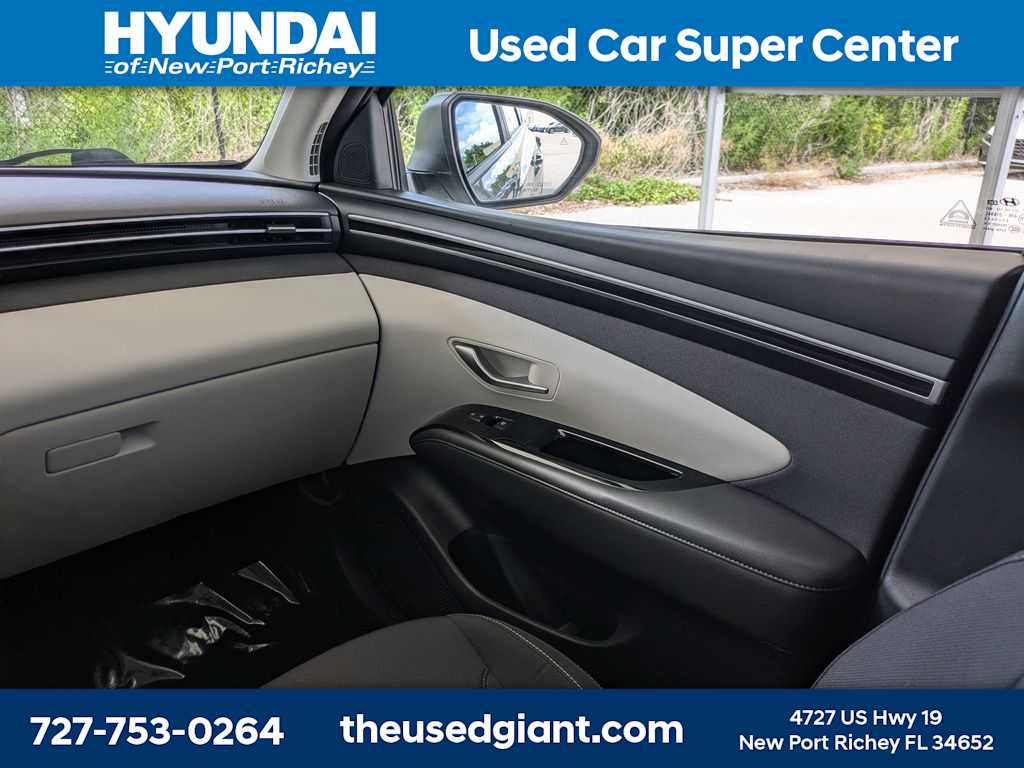 Thumbnail: 2022 Hyundai Tucson - 20