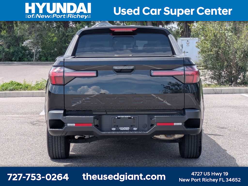 Thumbnail: 2023 Hyundai Santa Cruz - 4