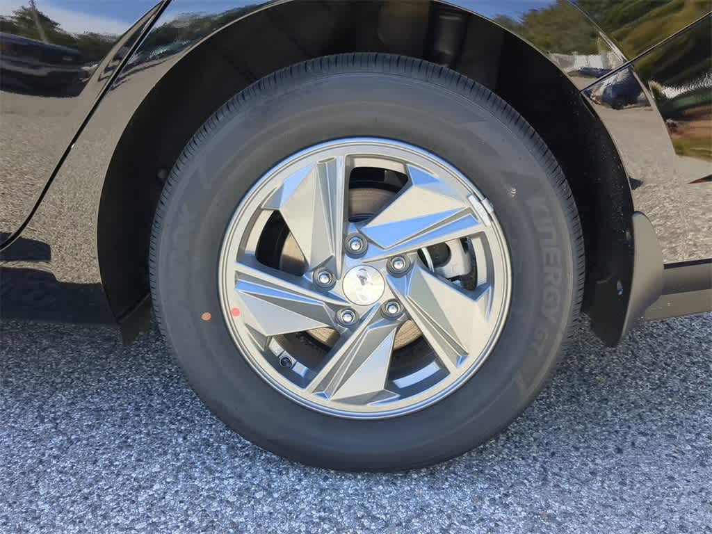 Thumbnail: 2026 Hyundai Elantra - 12