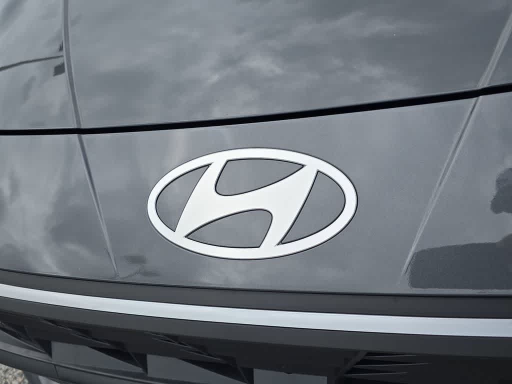 Thumbnail: 2026 Hyundai Elantra - 12